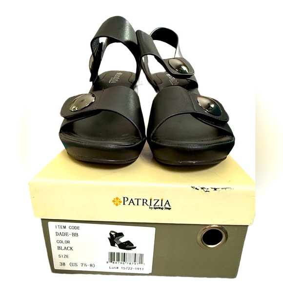 Like New! Patrizia by Spring Step Dade Sandal, Size 38 (US 7.5-8), Black - Picture 1 of 9